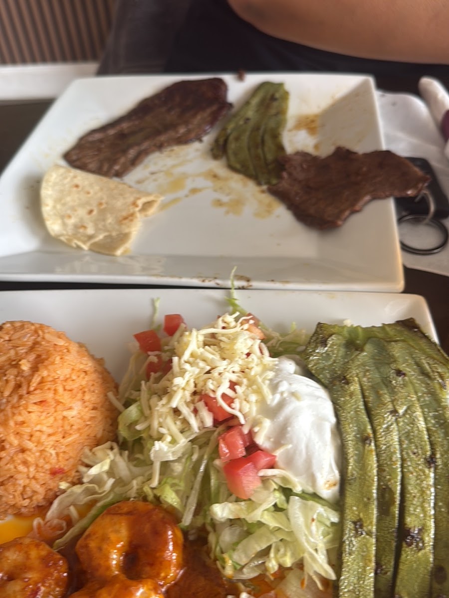 Antojitos Mexican Cuisine Photo 5