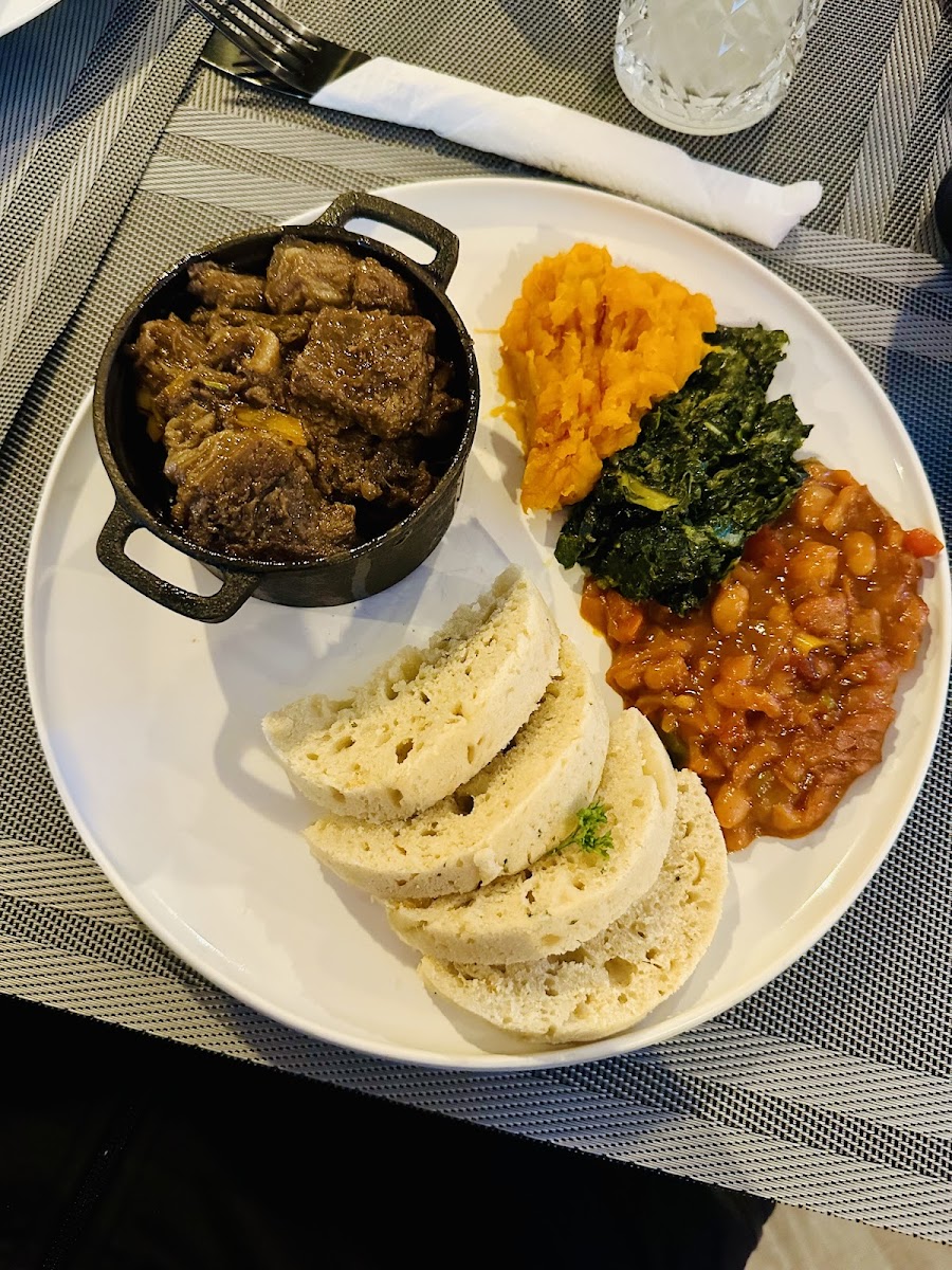 Ivy Eatery Photo 5