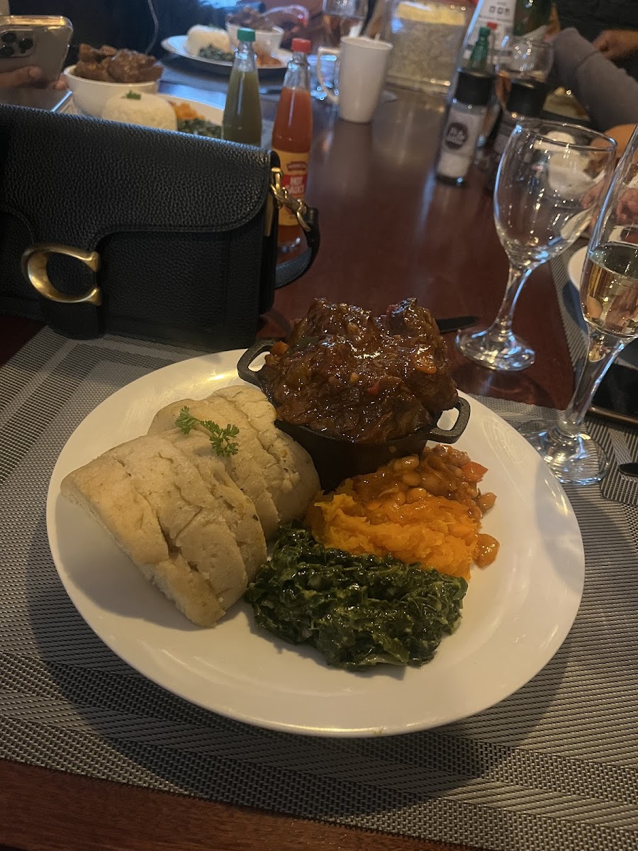 Ivy Eatery Photo 6