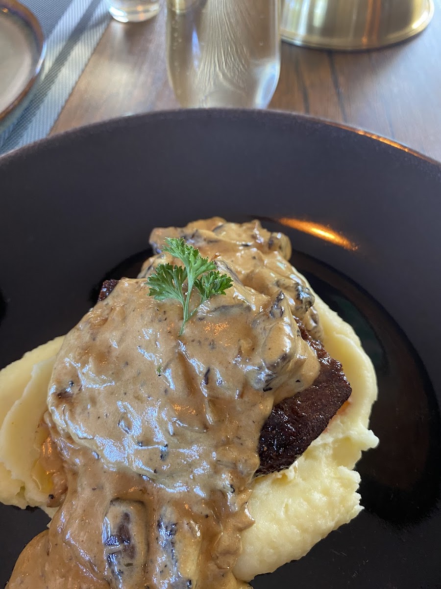Ivy Eatery Photo 8
