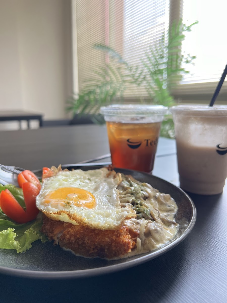 Tedja Coffee Summarecon Photo 10