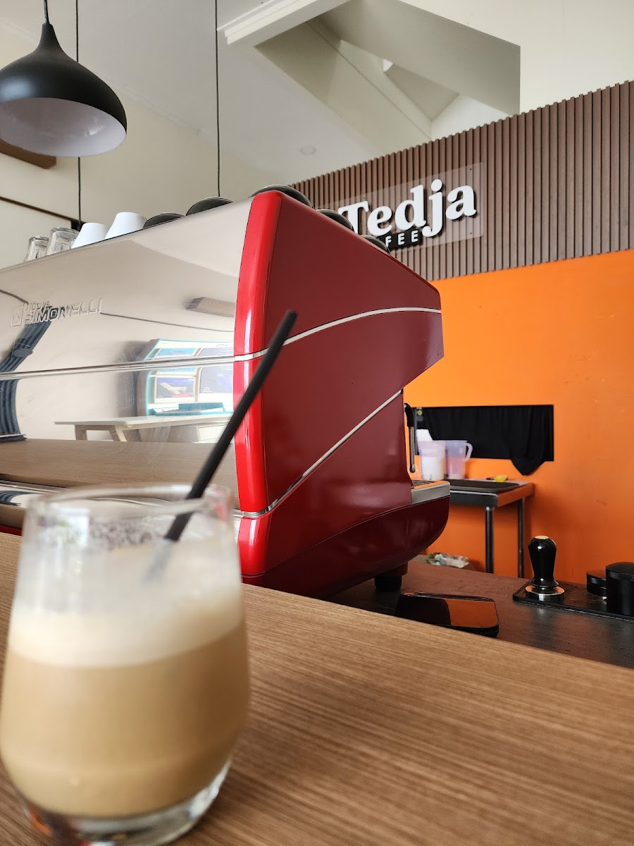 Tedja Coffee Summarecon Photo 9
