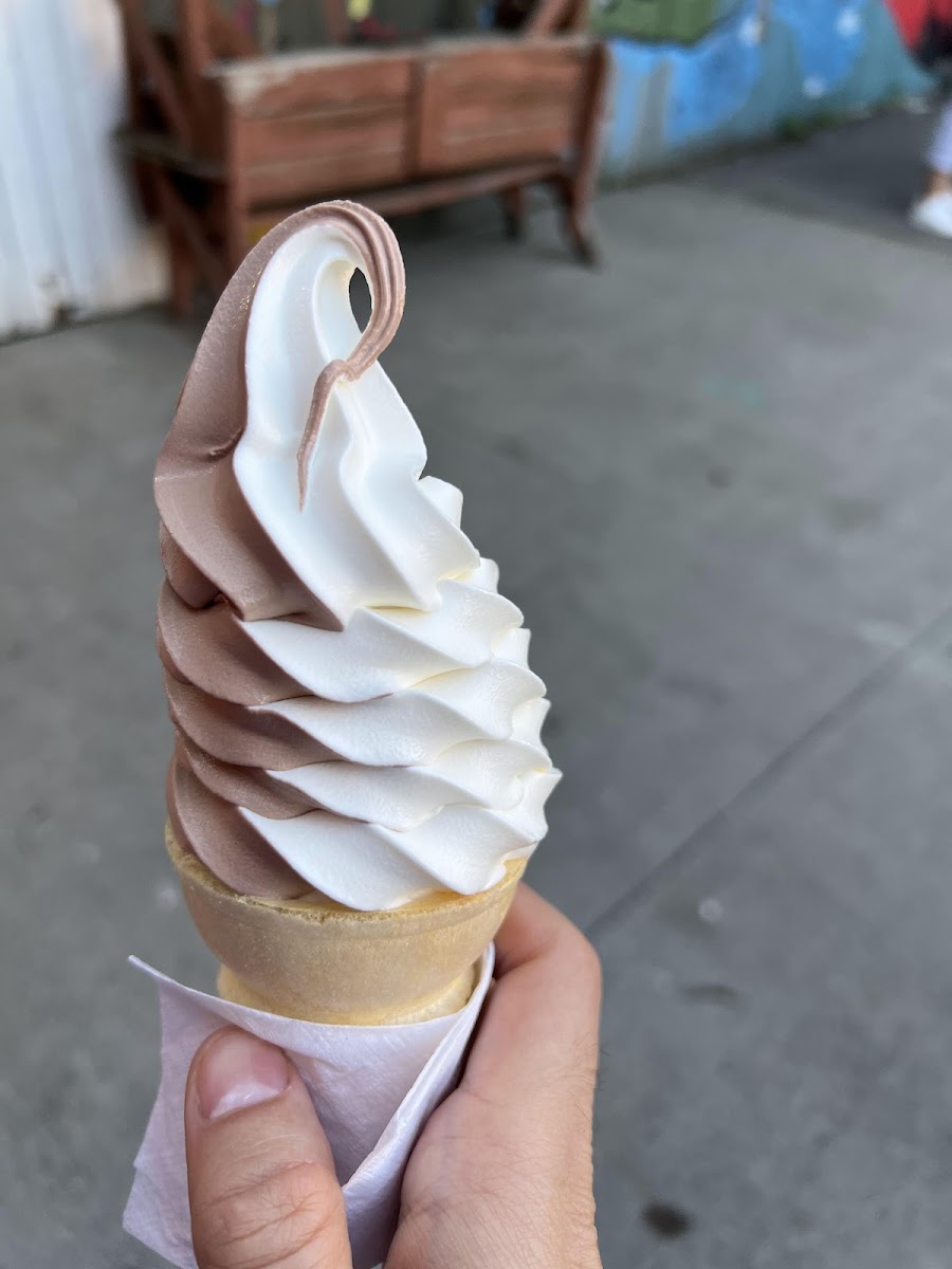 Sweet Melissa's Ice Cream Shop Photo 5