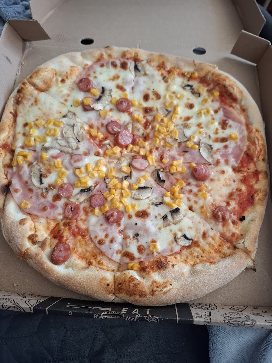 Pizzeria Giuseppe Photo 8