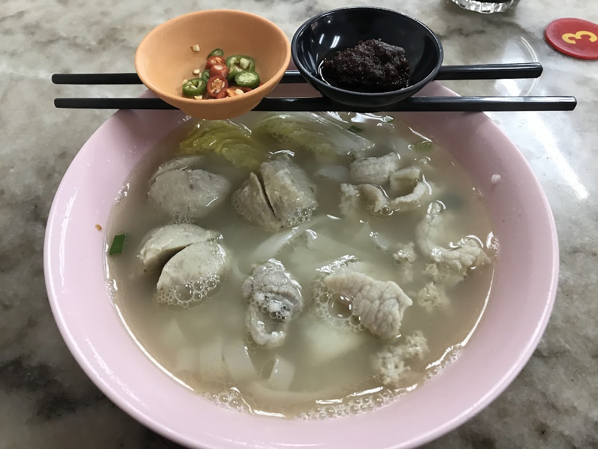 Restoran Khong Kee 江记西刀鱼圆 Photo 9