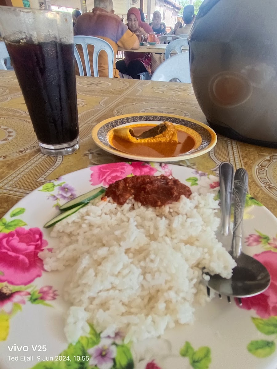 Warung Nelayan Kg Permatang Photo 6