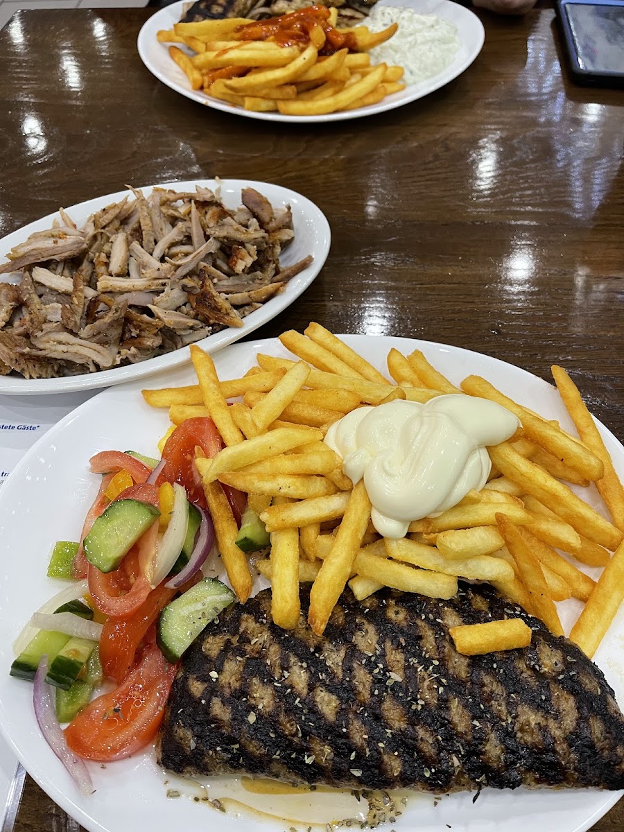Hellas Grill Iserlohn Photo 9