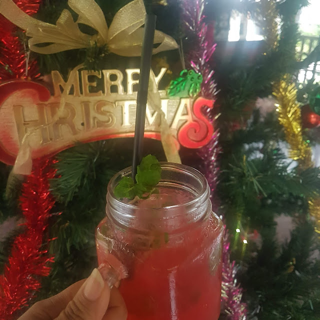 Strawberry Virgin Mojito