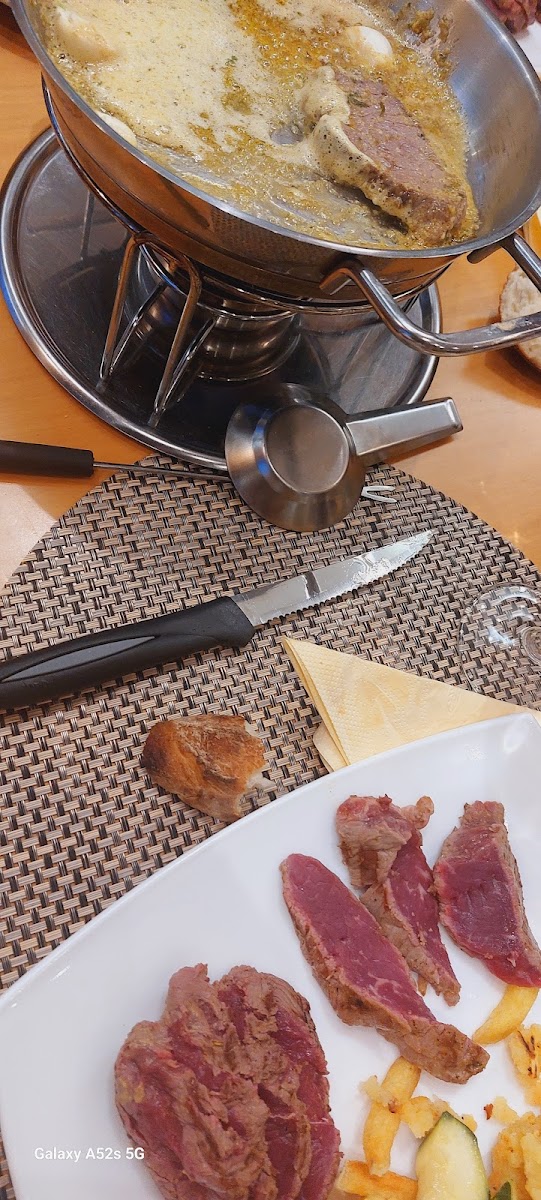 Restaurant Elite Pizzeria Grill Photo 6
