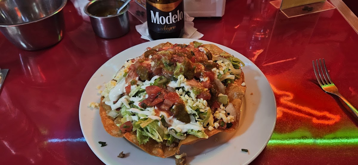 Hot Rod Burrito Grill Photo 8