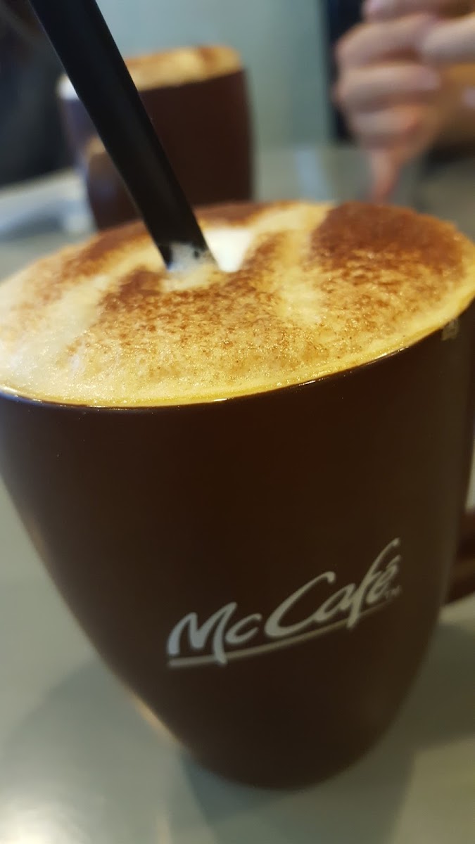 McDonald's Lotus's Alma DT Photo 5
