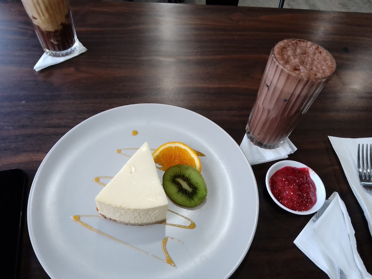 DR Ronggo Coffee Photo 5