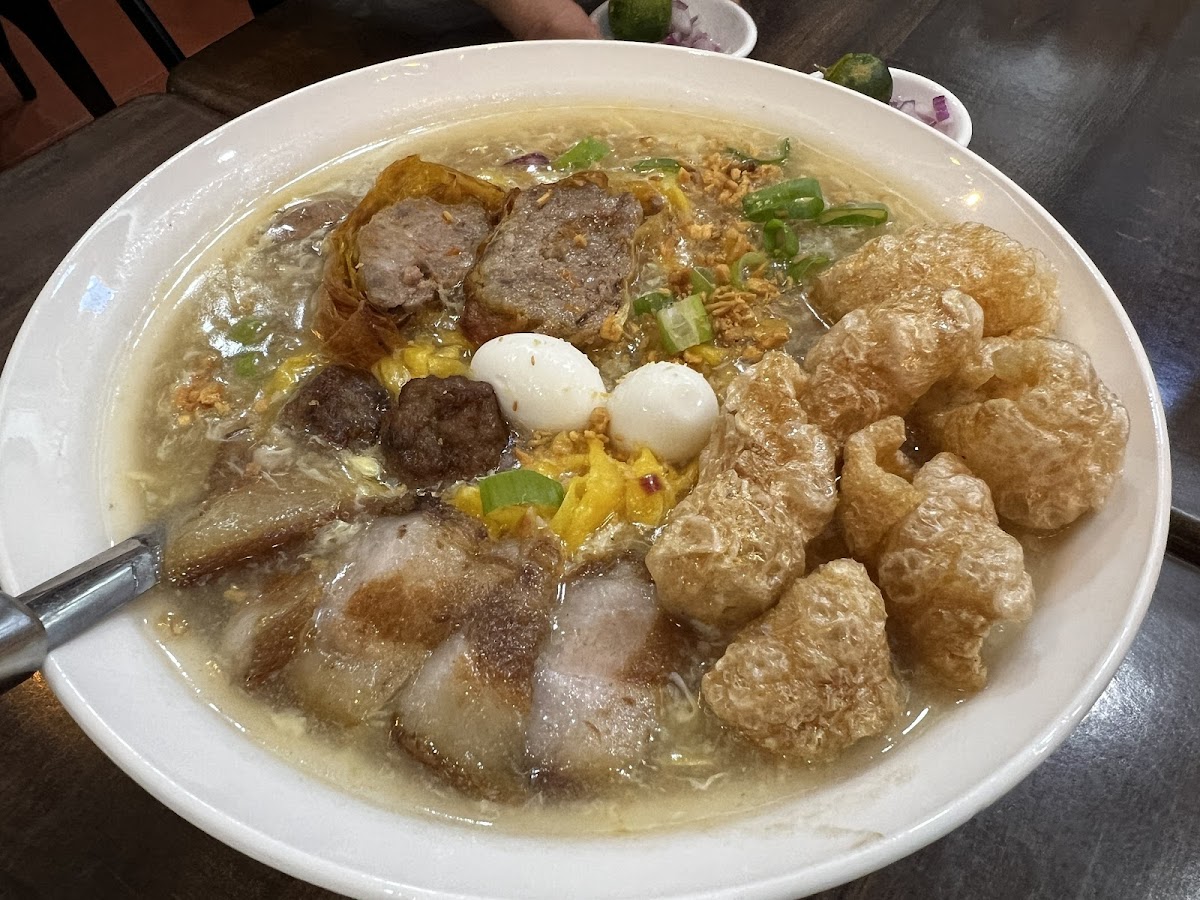 Dim En Wok - San Fernando Photo 6