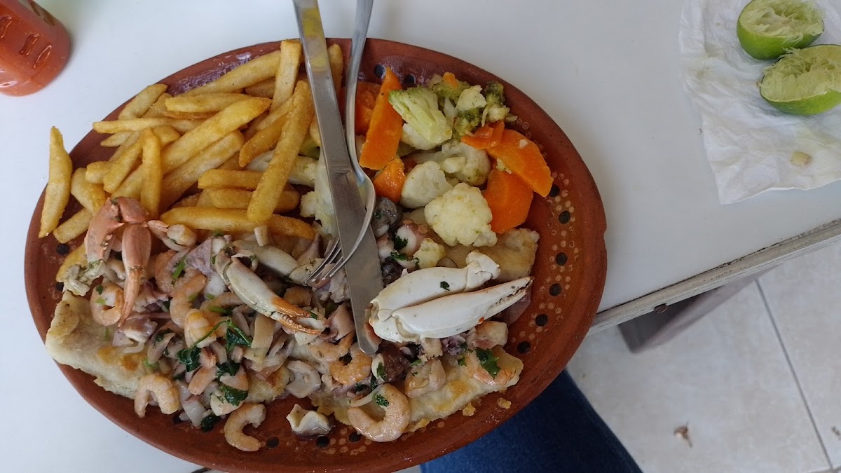 El Pescadito Restaurante Grill & Bar Photo 7