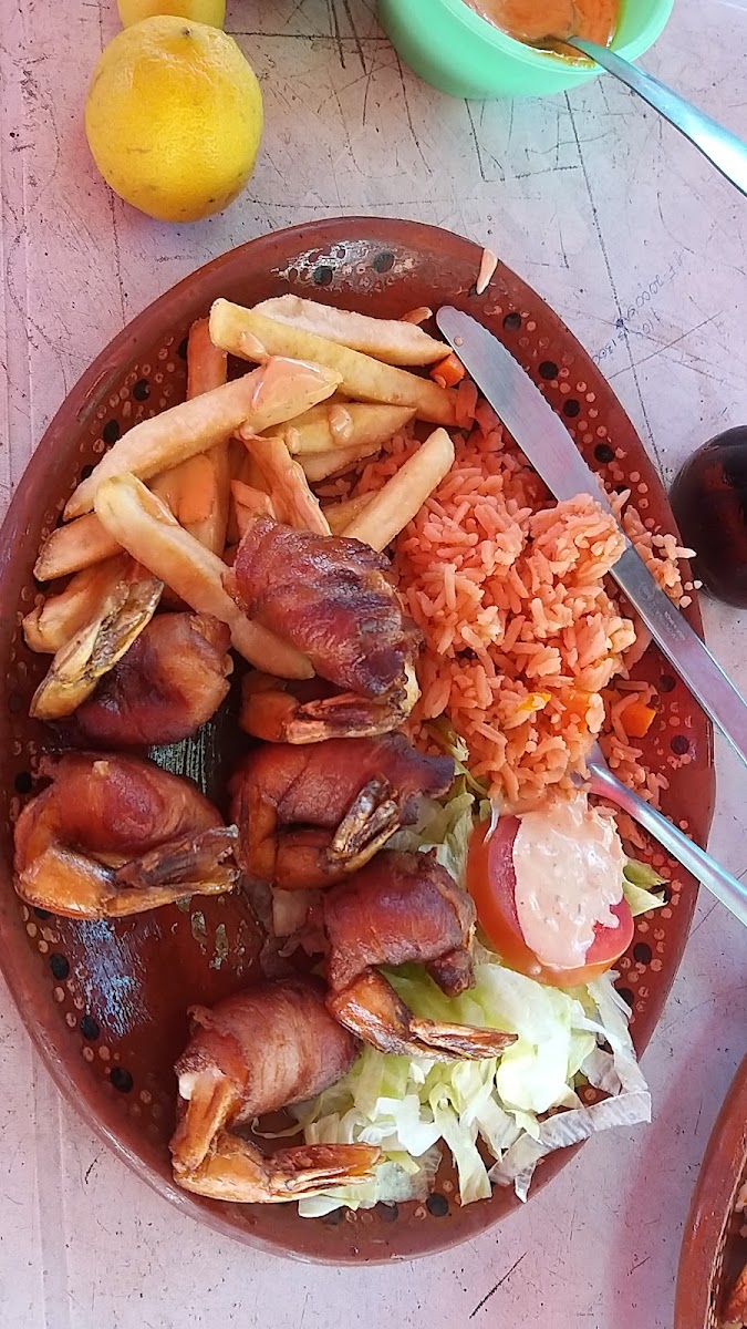 El Pescadito Restaurante Grill & Bar Photo 9