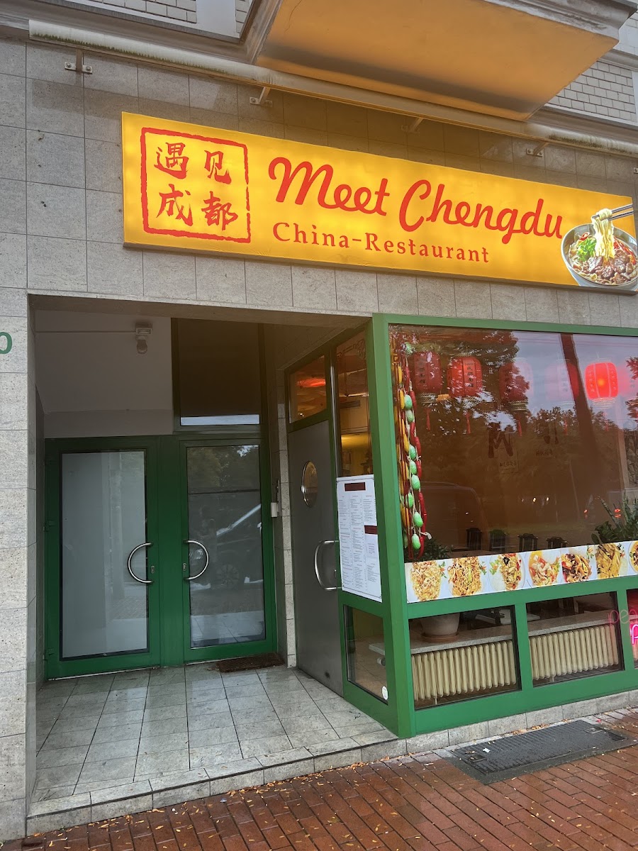 Meet Chengdu