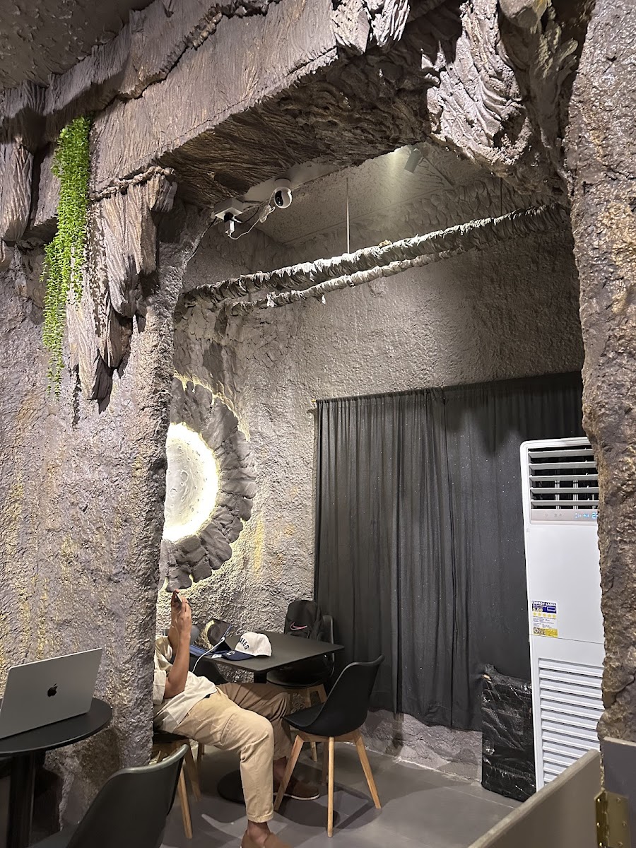 Cavern Cafe Photo 4