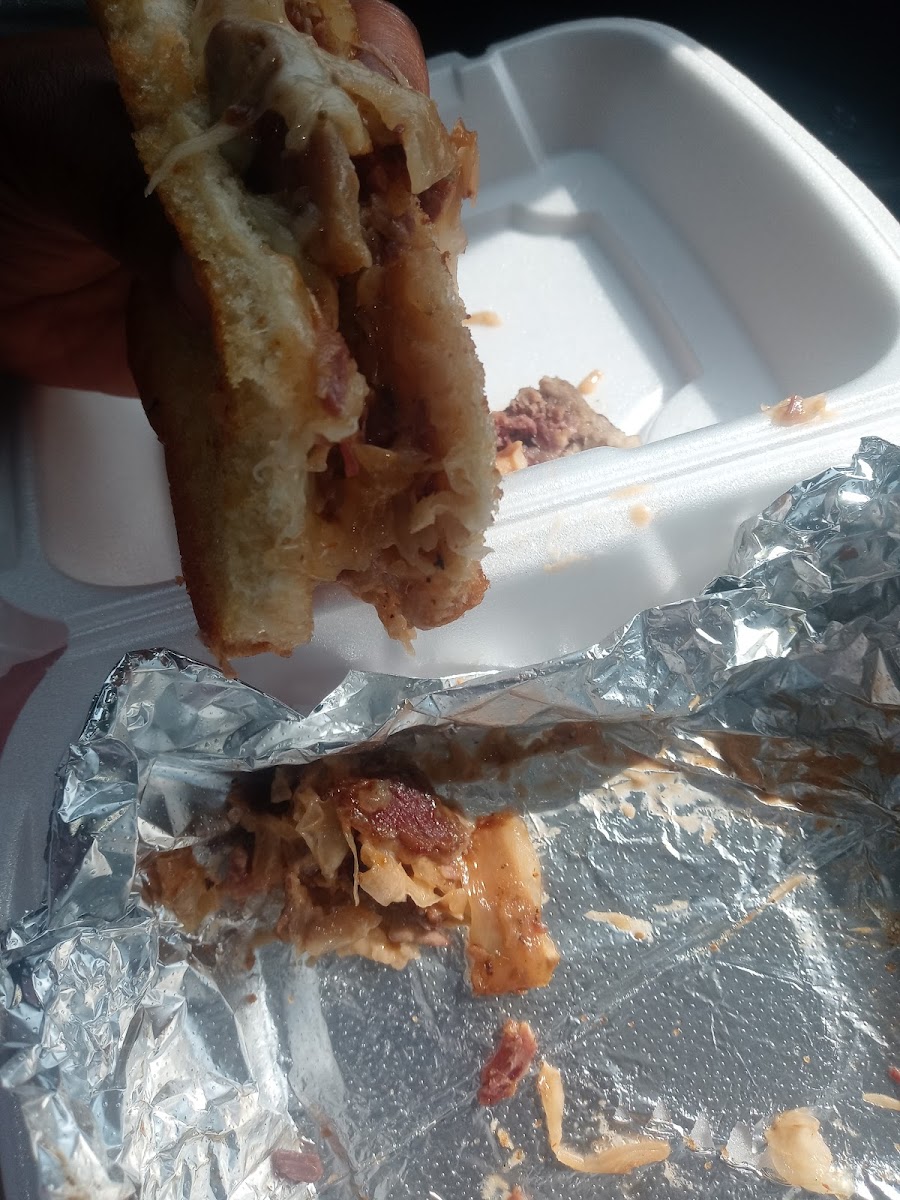 Hometown Burgers & Deli Photo 5