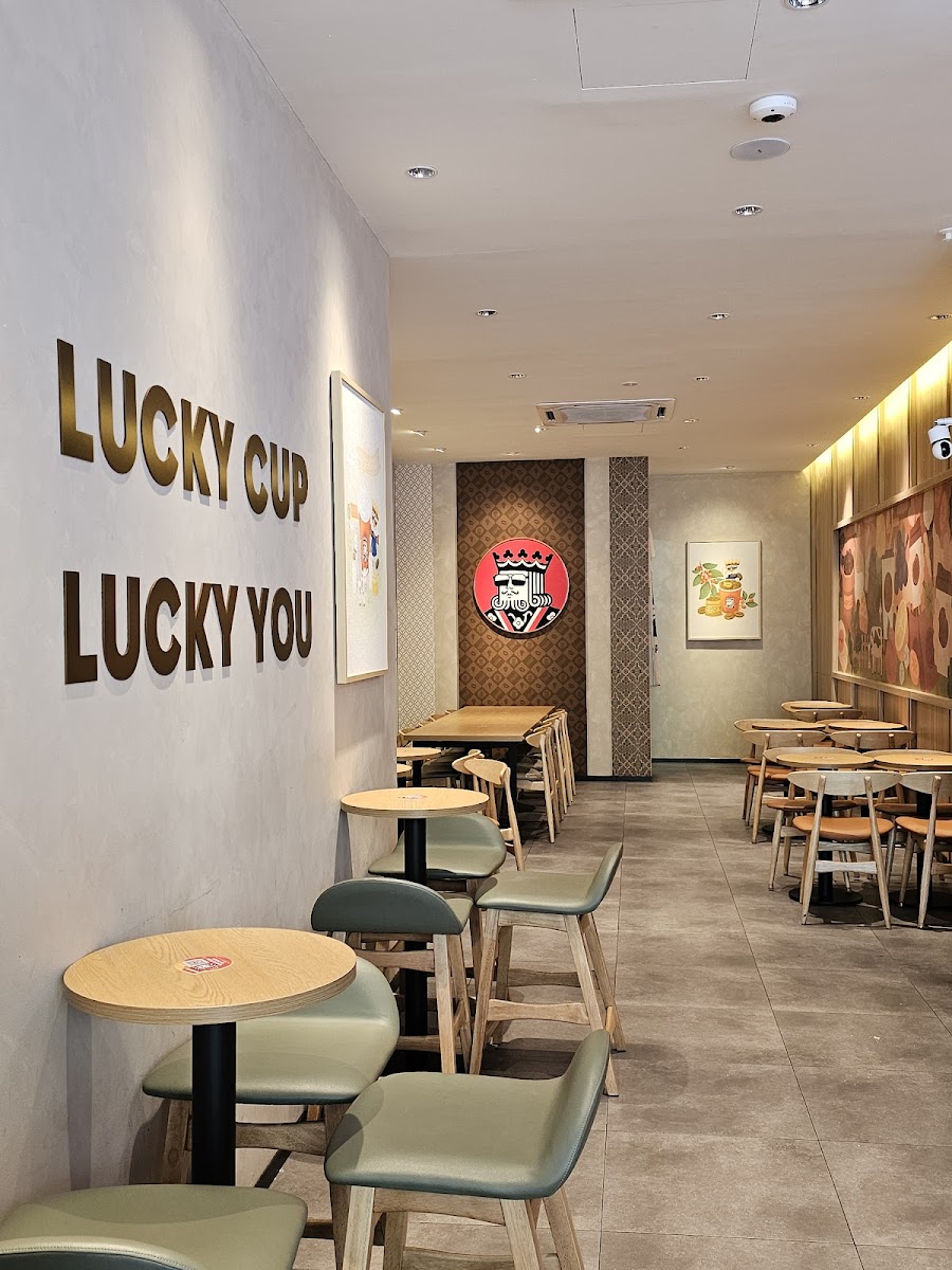 Lucky Cup Anggun City Photo 3