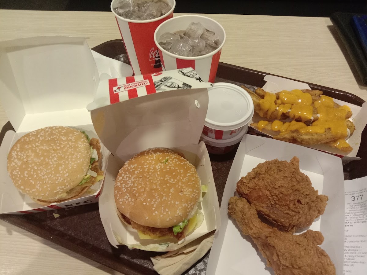 KFC Sendayan Drive-Thru Photo 3