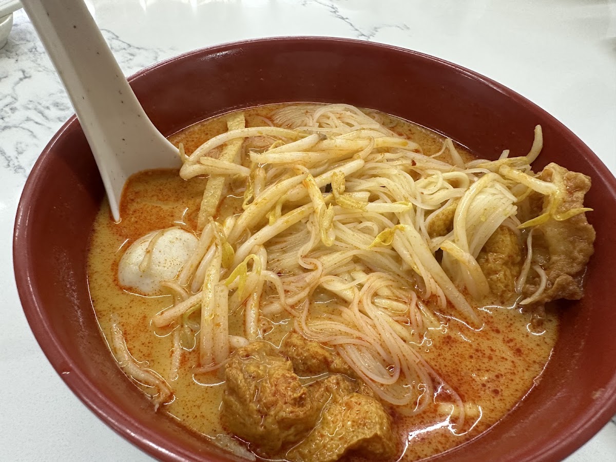 You Fishball Noodles 友记西刀鱼丸粉 • Balakong Photo 4