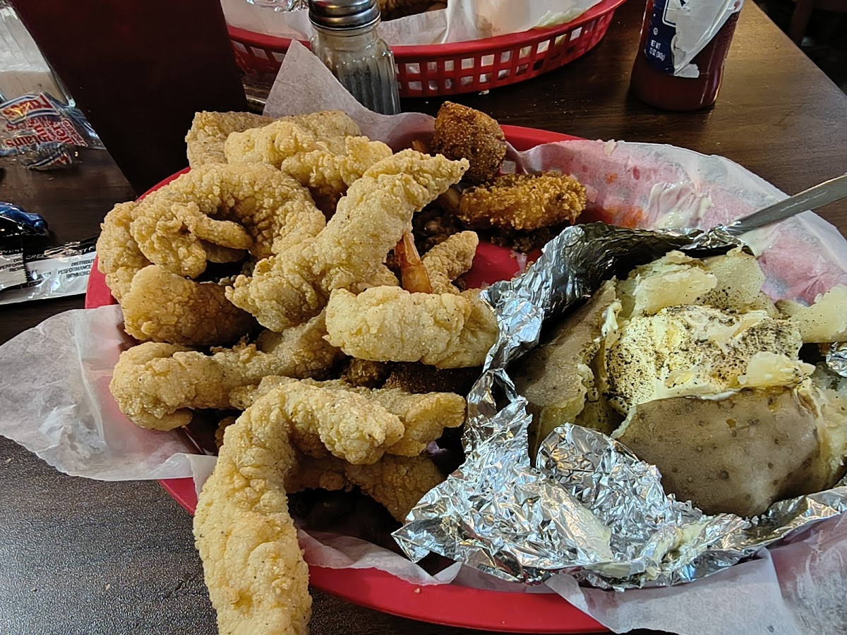 Harper’s Catfish Photo 8