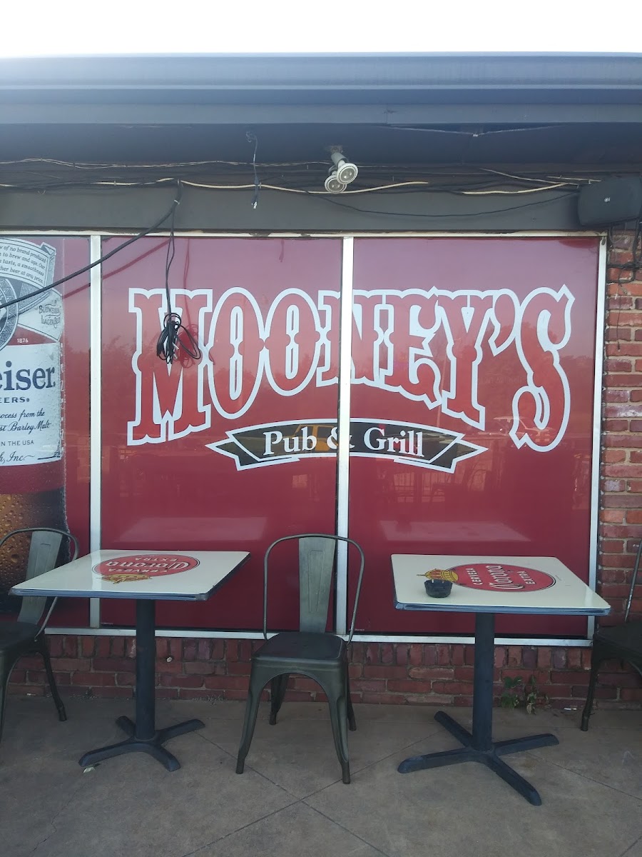 Mooney's Pub & Grill