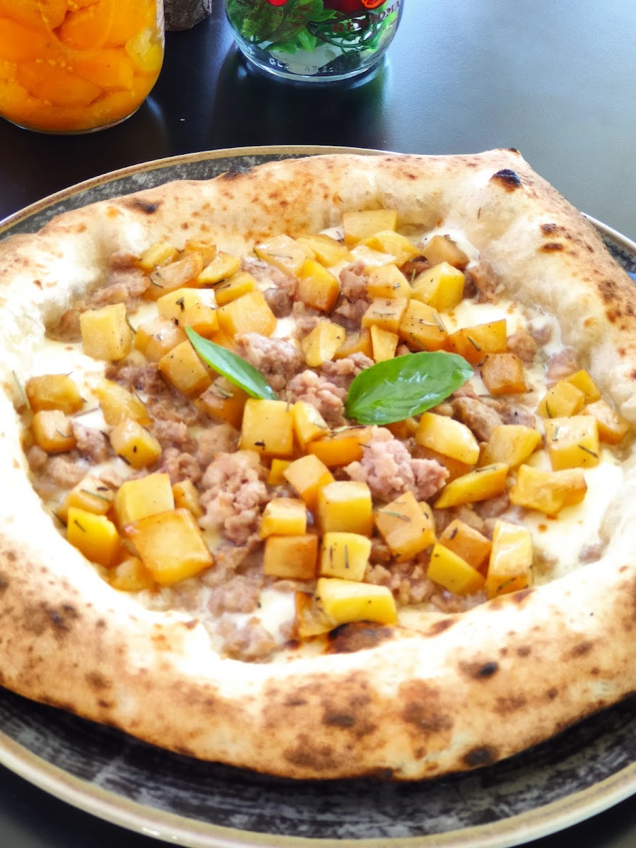 Pizzeria Alfa Photo 10