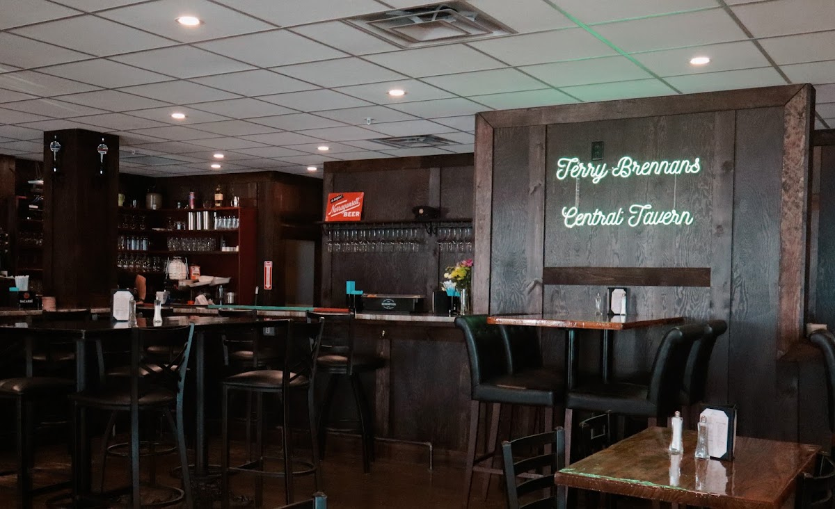 Terry Brennan’s Central Tavern Photo 3