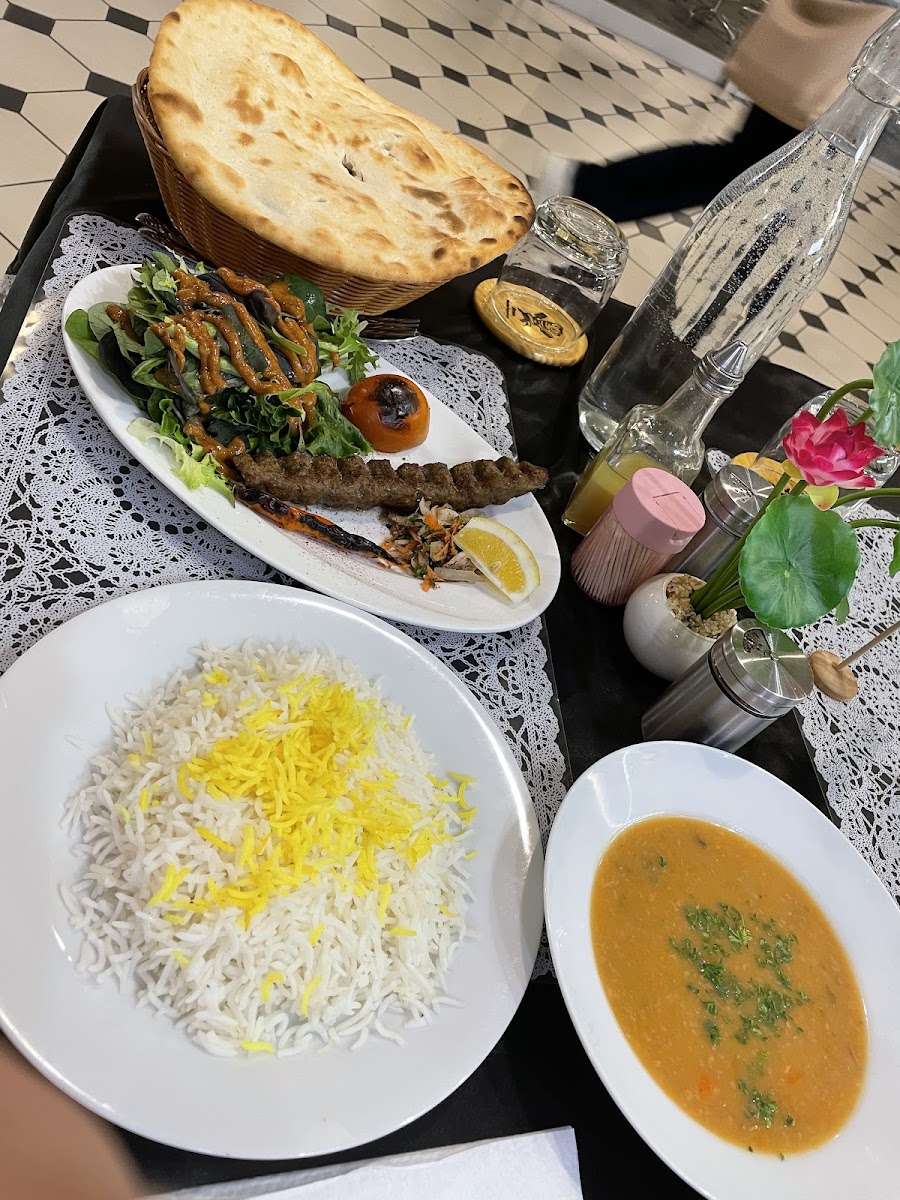 Banoo Persian Restaurant & Takeaway Photo 5