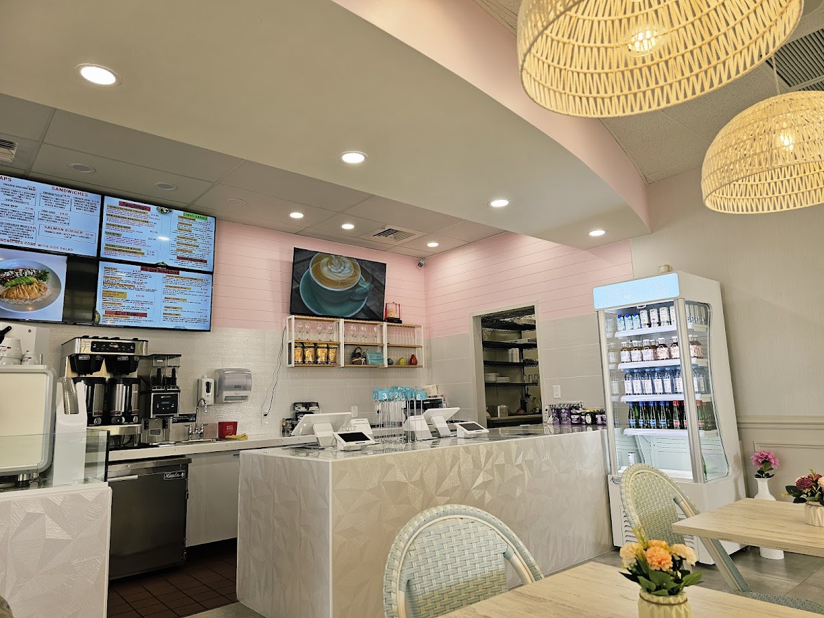 NOVA FRESH KITCHEN Photo 7