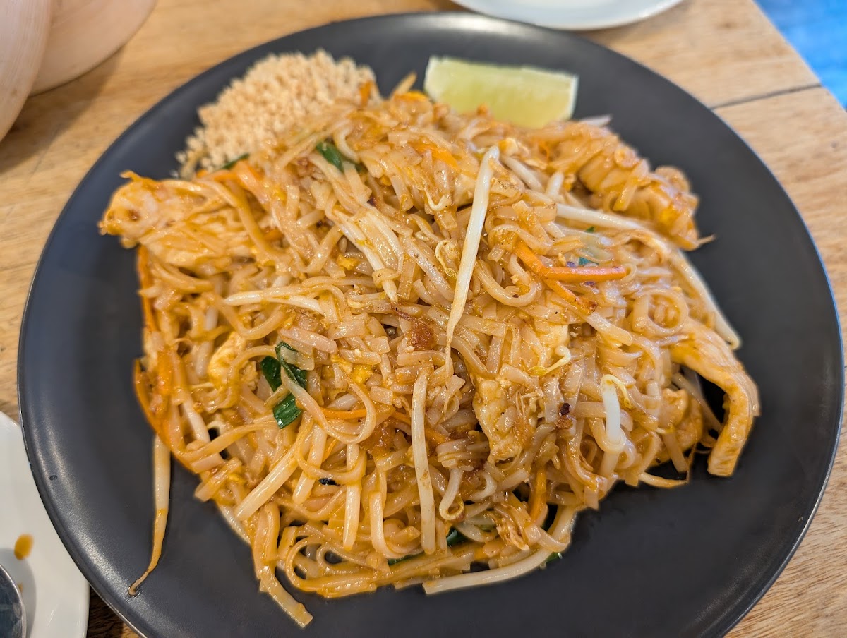 Sunnyhill Thai Kitchen Photo 4