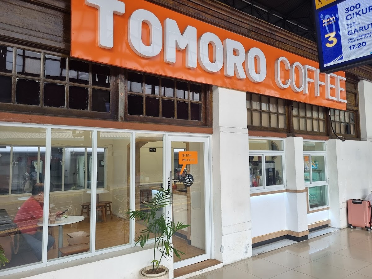 Tomoro Coffee - Stasiun Pasar Senen