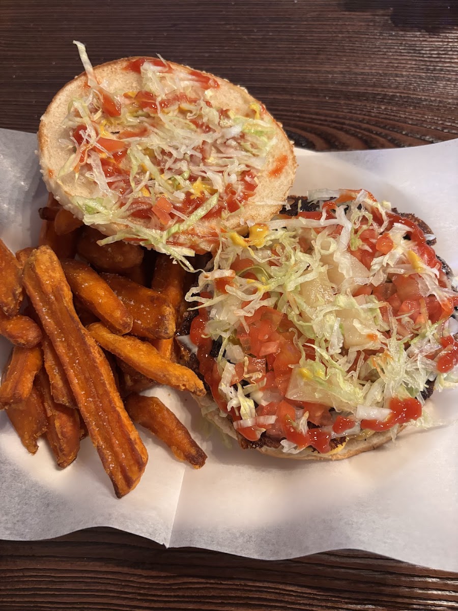 La Hamburguesa Photo 5