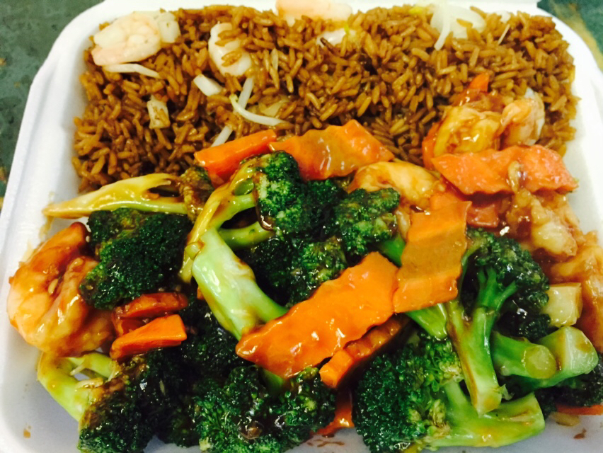Happy Dragon Chinese Cafeteria Photo 4