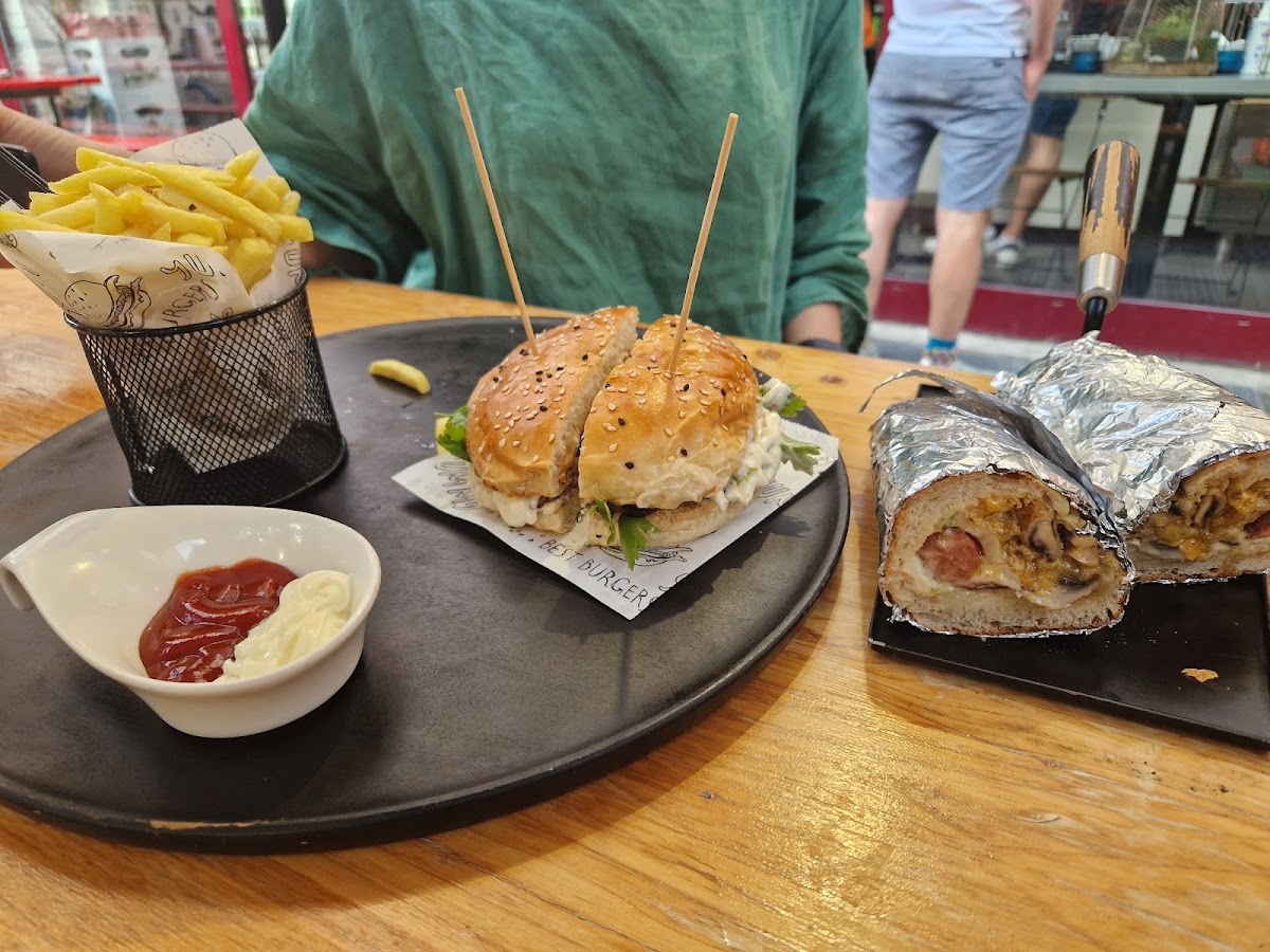 SIA BURGER Photo 9