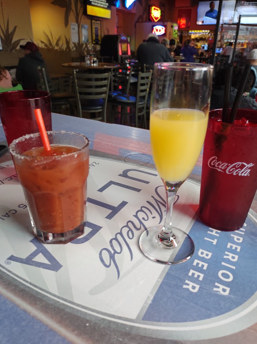 Johnny's Bar & Grill Photo 10