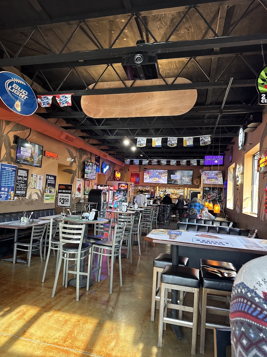 Johnny's Bar & Grill Photo 4