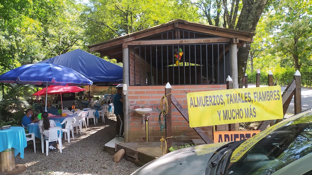 Restaurante Los Tamales Photo 3
