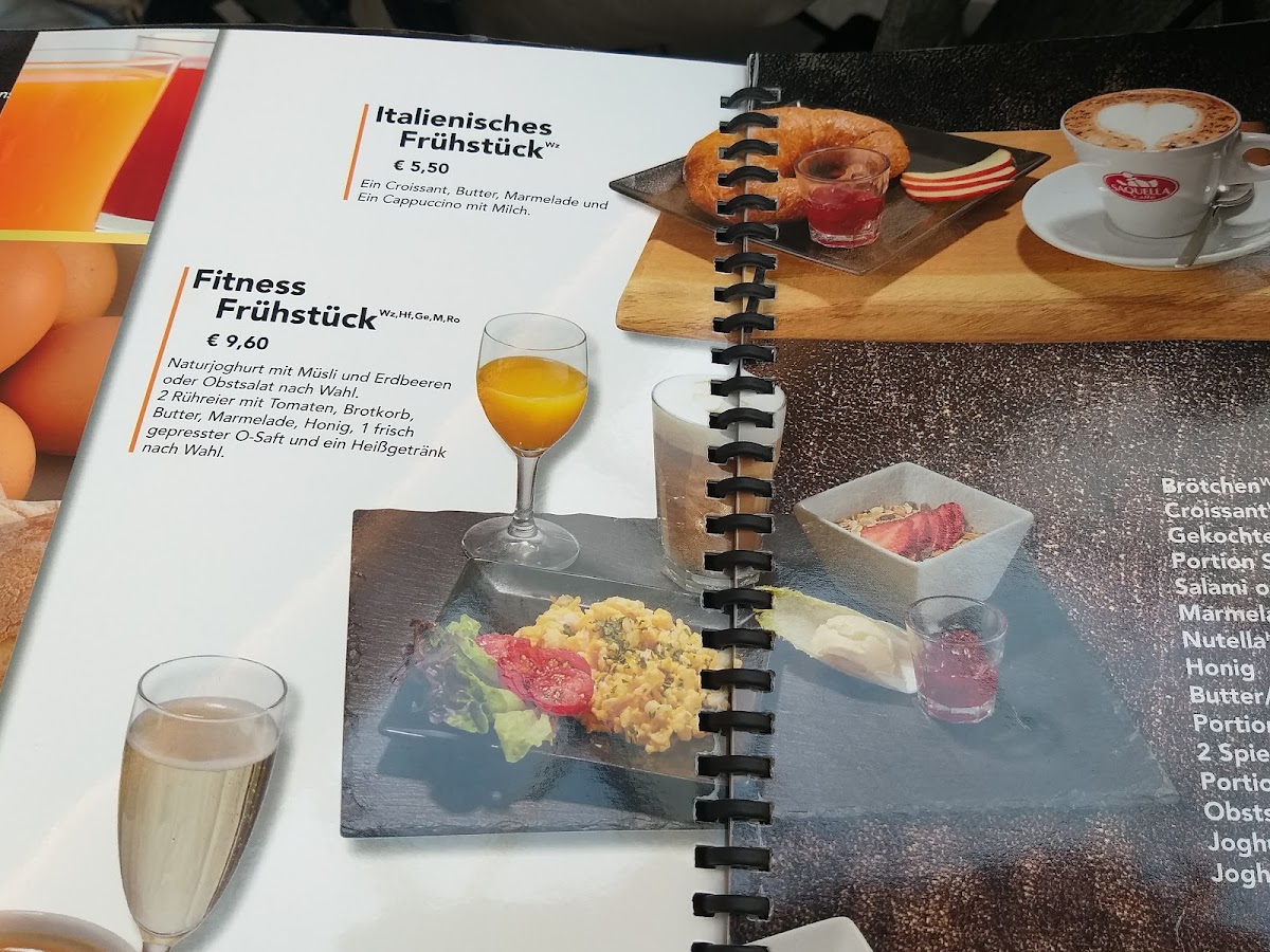 Eiscafé +49 Photo Menu 3
