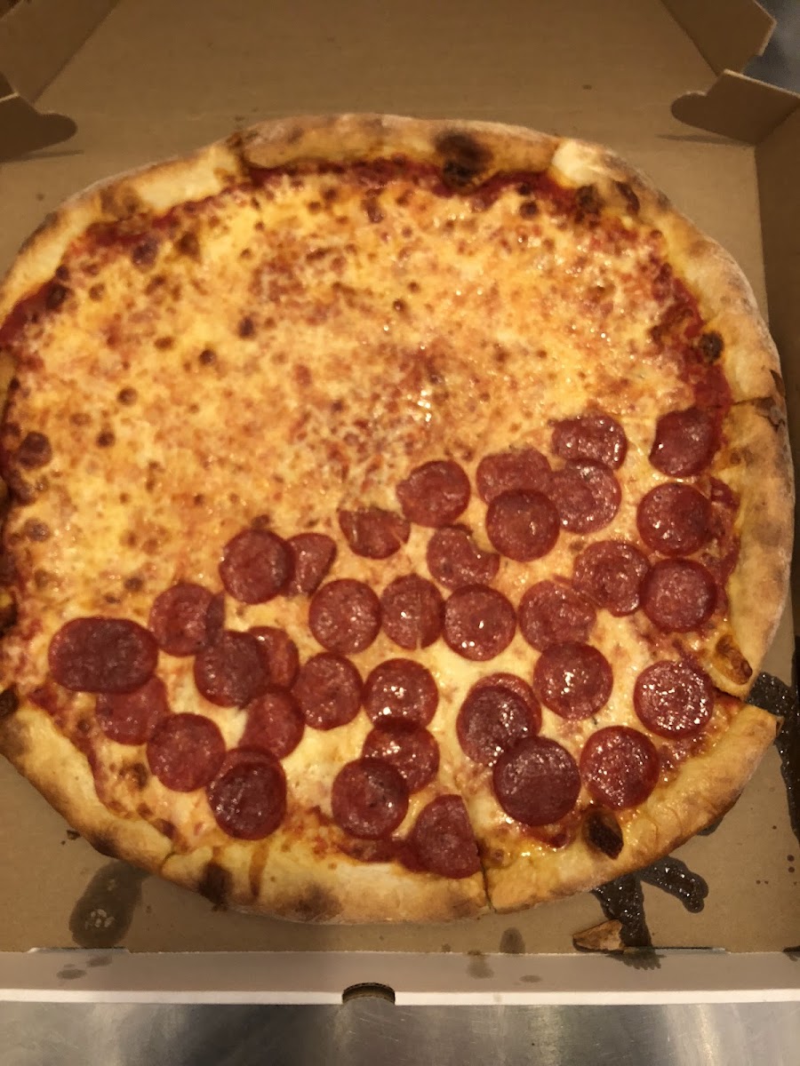 Gino's Pizza Photo 6