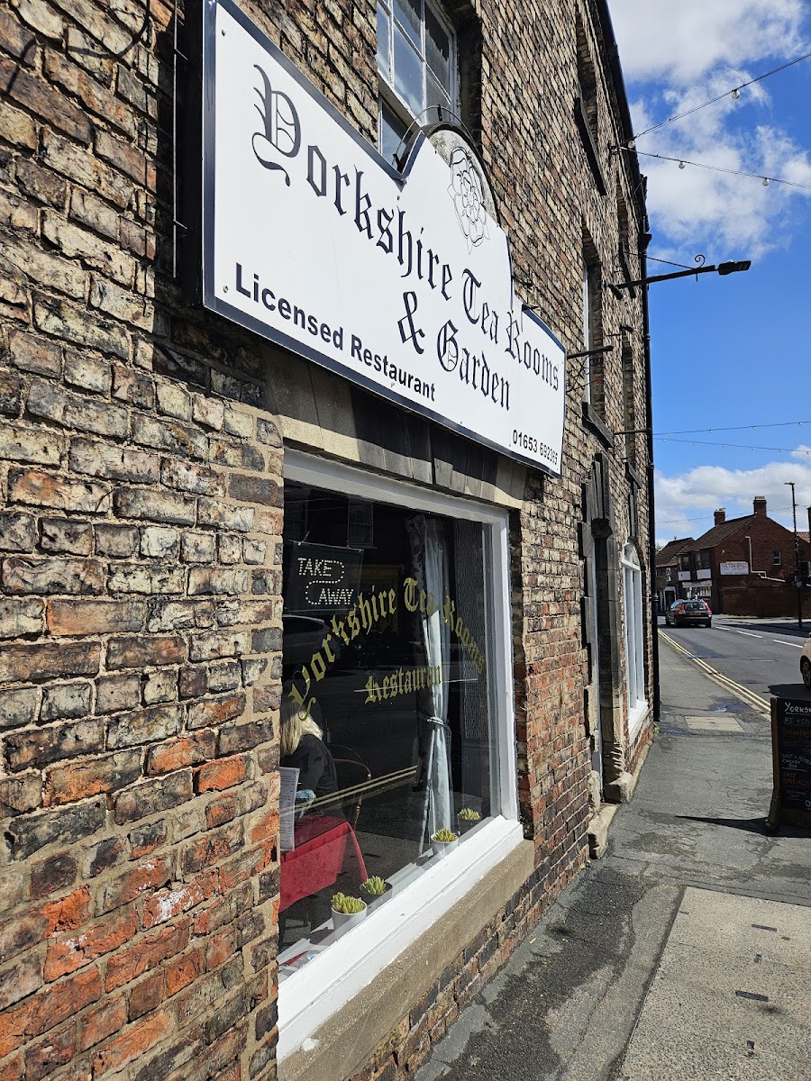 Yorkshire Tea Rooms & Restaurant Photo 4