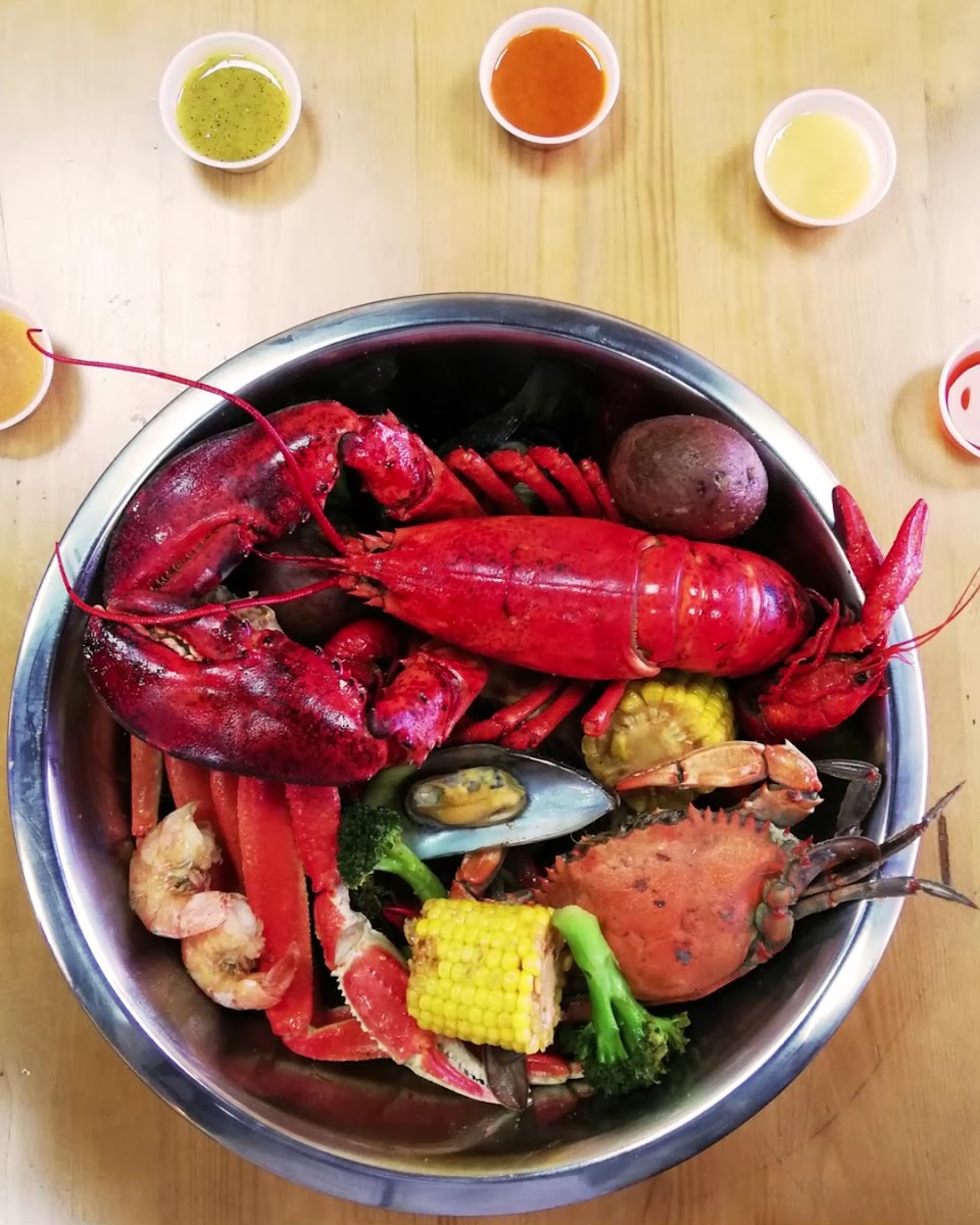 Kracklaw Seafood & Teriyaki Express Photo 2