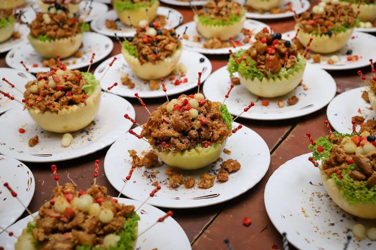 LVC Vege Restaurant 创意林镇藩料理坊 Photo 4