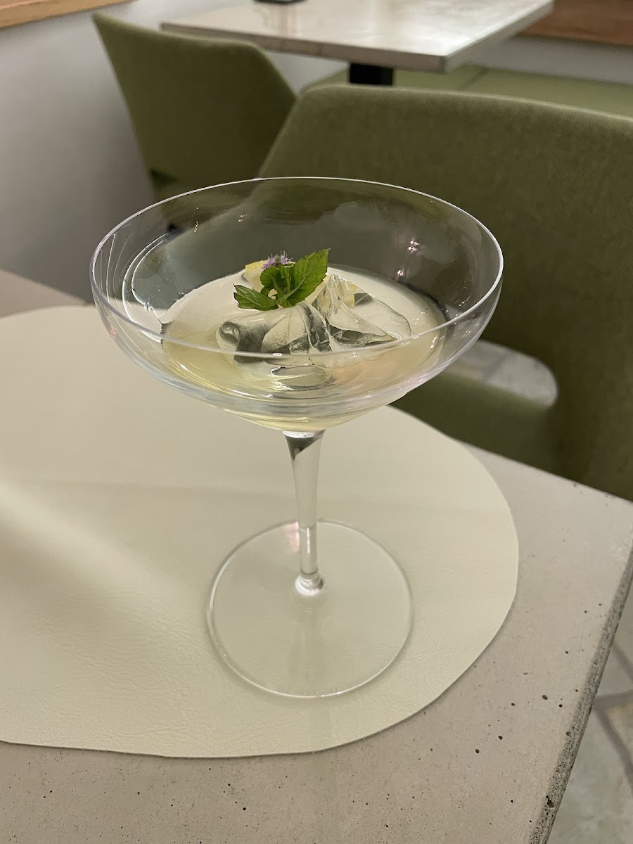 Gorgeler Bar & Steakhouse Photo 8