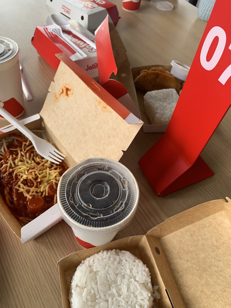Jollibee Caltex - Arnaiz Ave - Osmeña Hwy Photo 8