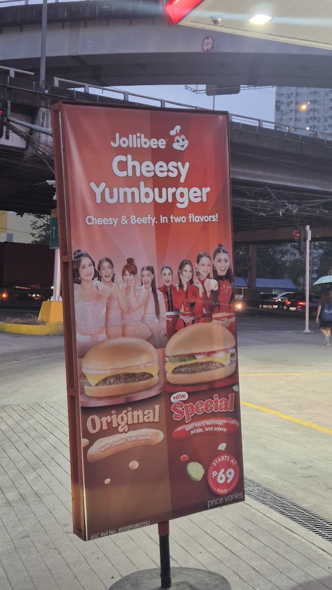 Jollibee Caltex - Arnaiz Ave - Osmeña Hwy Photo Menu 1