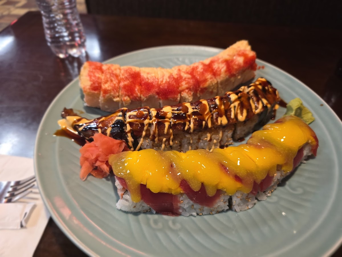 HANA SUSHI AND HIBACHI Photo 4