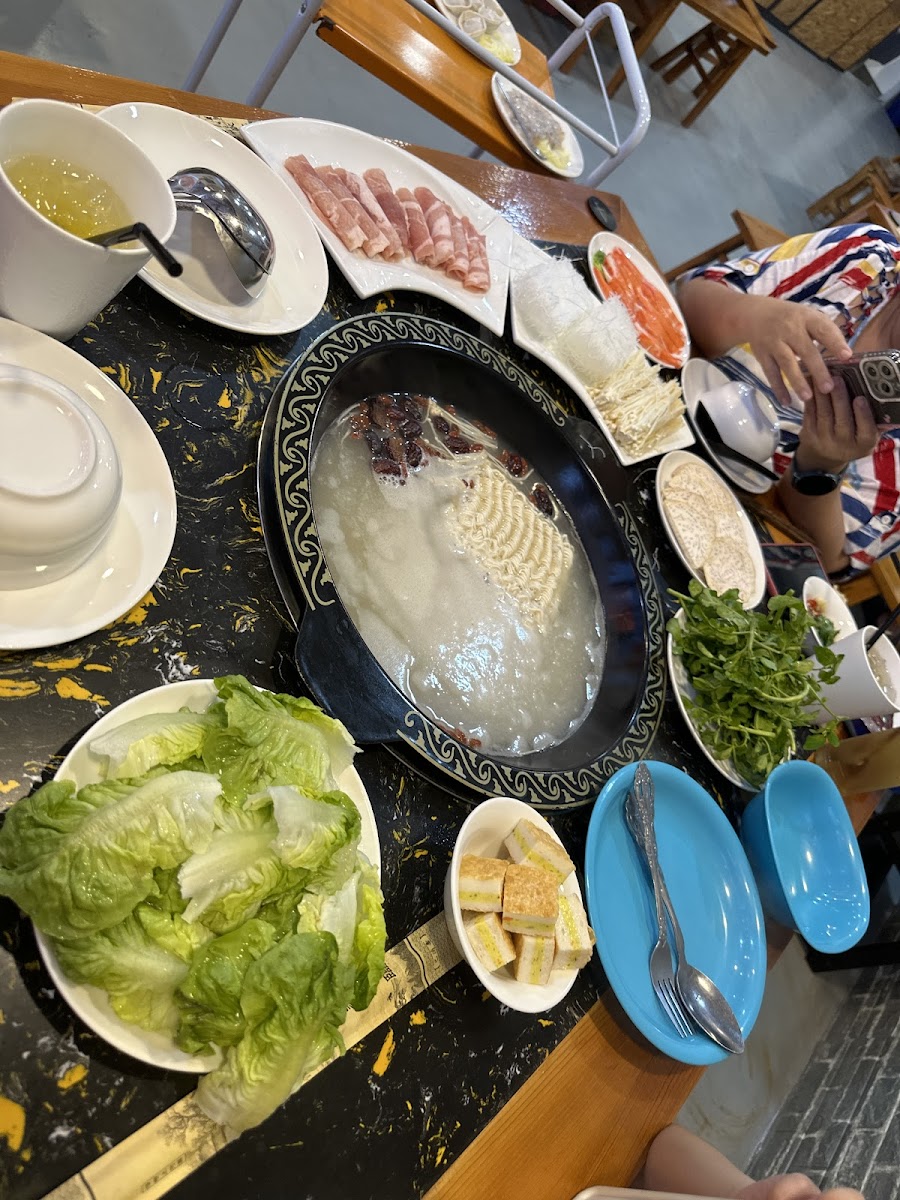 Lao Huo Guo 老火锅 Photo 3