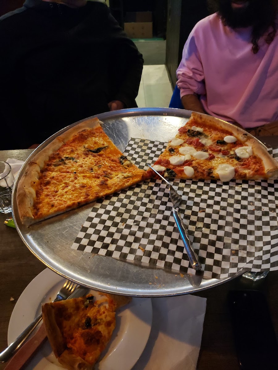 St. Clair FBI Pizza Photo 10